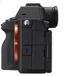 מכירה מוקדמת - מצלמת SONY ALPHA 7R VI