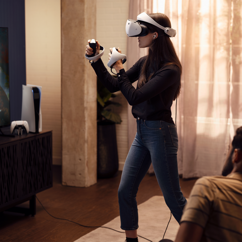 PlayStation VR2 תמונת אווירה מחובר לפלייסטיישן 5
